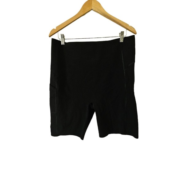 Spanx Thinsticts High Waisted Shorts Black Sz 1X Sara Blakely - Picture 2 of 4